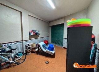 Casa adosada en venta en Campillos