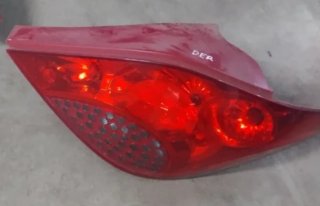 Faro trasero derecho Peugeot 207