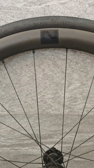 Rueda trasera Novatec carbono disco Center lock