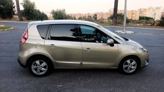 Renault Scenic 2011