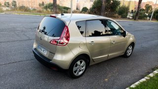Renault Scenic 2011