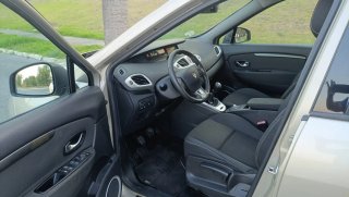 Renault Scenic 2011