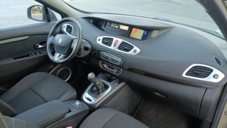 Renault Scenic 2011