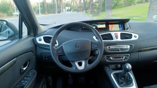 Renault Scenic 2011