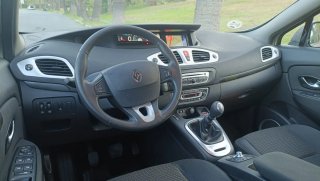 Renault Scenic 2011