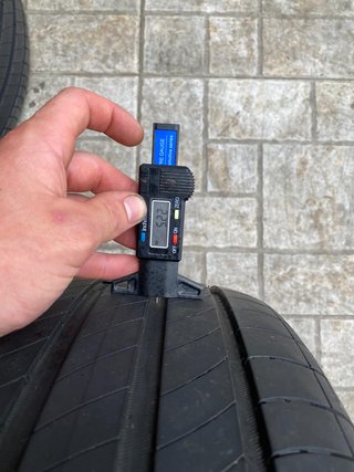 4 Neumáticos 235/50 R19 MICHELIN