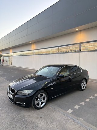 BMW SERIE 320d E90