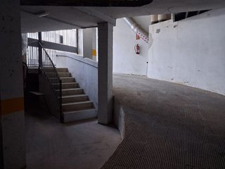 Garaje en venta en Sanlúcar la Mayor