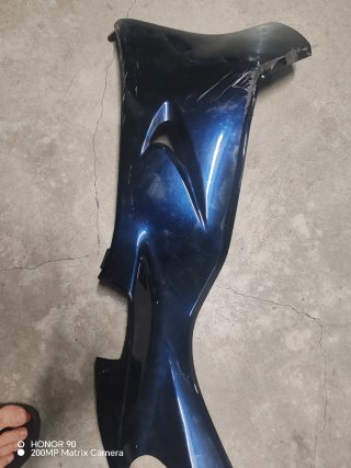 Quilla Izquierda Burgman 400 K3-K6 Azul