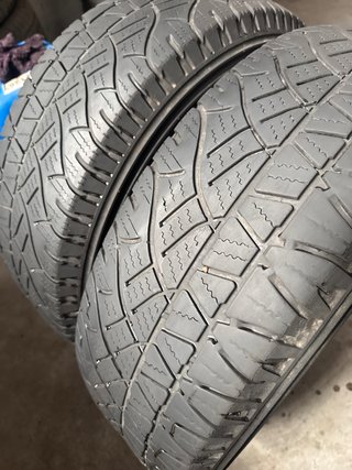 Pareja Neumáticos 215/65R16 98H