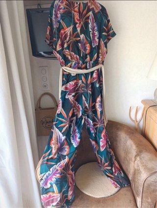 Mono largo estampado tropical