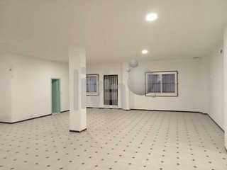 Local comercial en alquiler en San Ildefonso - Catedral en Jaén