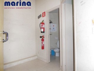 Local comercial en alquiler en Ensanche en Pamplona