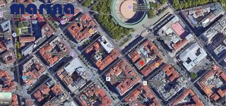 Local comercial en alquiler en Ensanche en Pamplona