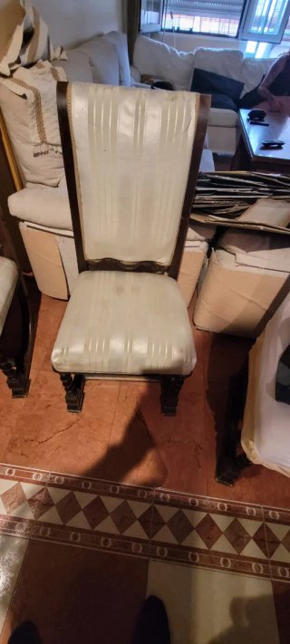 Sillas de comedor estilo clásico (4 unidades)