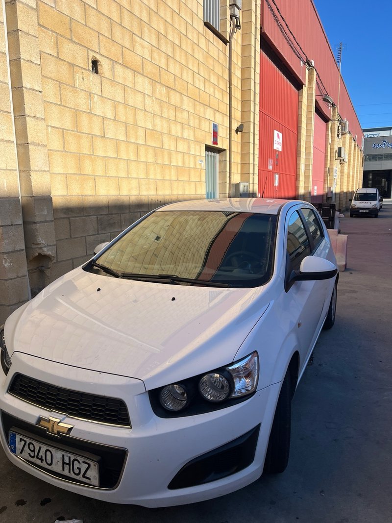 Chevrolet  Aveo 2011 - foto 1