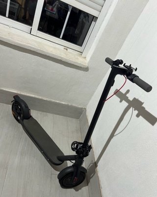 Patinete Eléctrico Negro