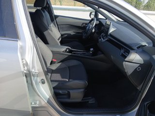 Por 353€ mes - C-HR 2.0 180H Advance - REESTRENO