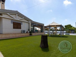 Chalet en venta en La Algoda - Matola - El Pla en Elche