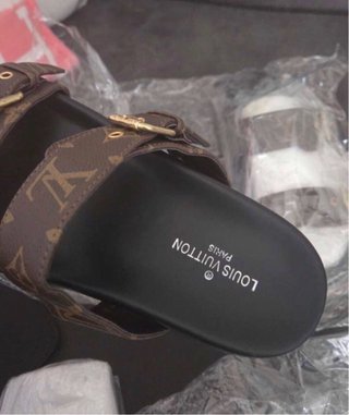 Ciabatte LV Monogram