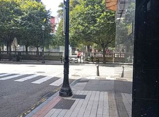 Local comercial en alquiler en Centro en Gijón