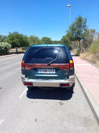 Mitsubishi Montero 2003