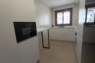 Piso en alquiler en Ciudad Jardín - Zoco en Córdoba