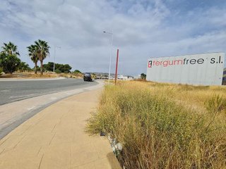 Solar en venta en Campo Alto en Elda