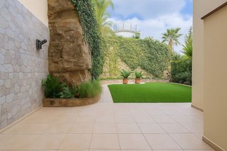 Piso en venta en Los Arqueros-Puerto del Almendro en Benahavís