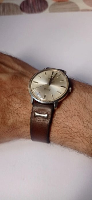 Reloj Solvil et TITUS Géneve 7201