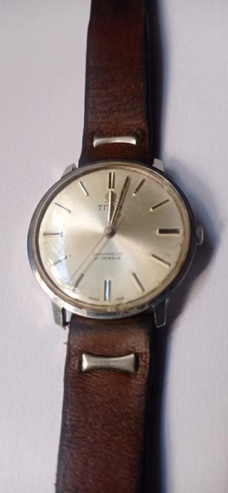Reloj Solvil et TITUS Géneve 7201