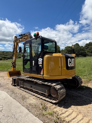 Retroexcavadora Caterpillar 308 E2CR