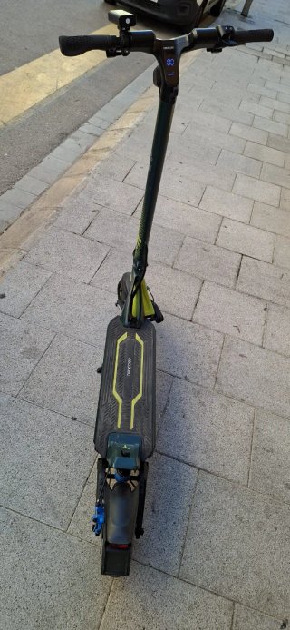 Patinete Cecotec Bongo 85 2x2