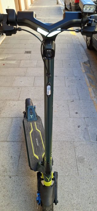 Patinete Cecotec Bongo 85 2x2