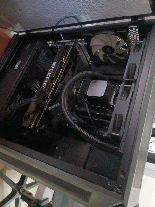 Set de escritorio con monitores
