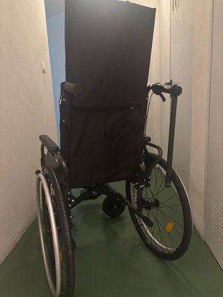 Se vende silla de ruedas