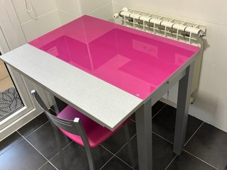 Mesa cristal cocina extensible mas silla