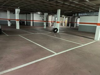 Garaje en venta en Viesques en Gijón