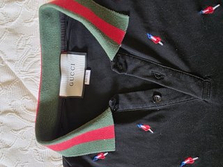 Polo Gucci Negro con Estampado