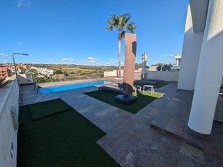 Chalet en venta en Campos de Golf - Villa Martin - Los Dolses en Orihuela