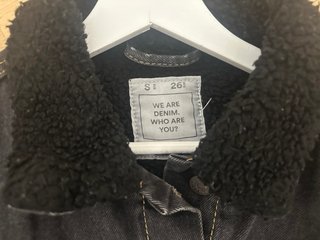 Chaqueta vaquera Pull&Bear borrego Talla S