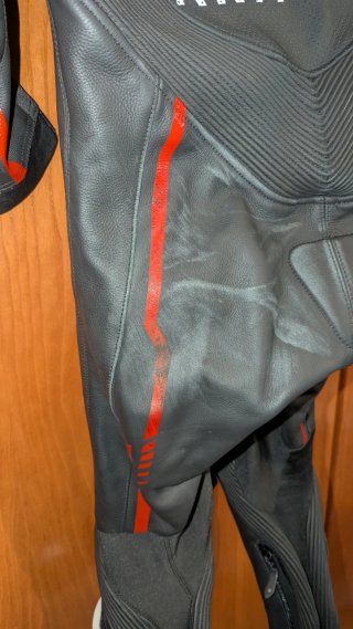 Mono de moto ARMURE Talla 48 Rojo y negro