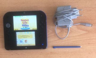 Nintendo 2DS Edición Especial + Juego de Regalo!