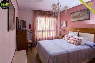 Piso en venta en Avda de Madrid - Pº de la Estación en Jaén