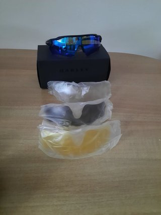 Occhiali da sole Oakley Sutro Prizm Sapphire