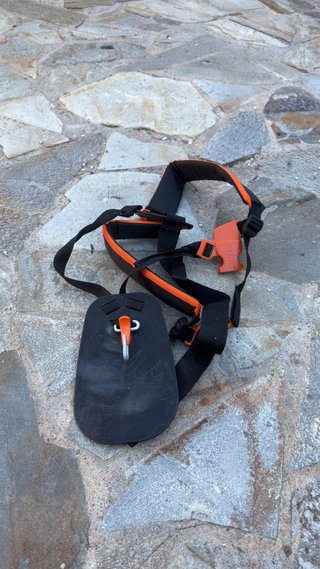 Desbrozadora Stihl FS 120 usada 2 veces