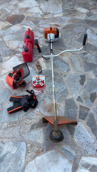 Desbrozadora Stihl FS 120 usada 2 veces