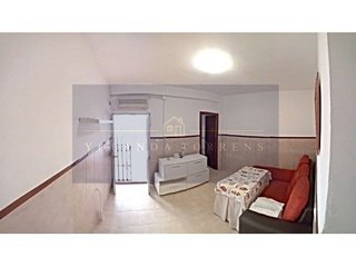 Casa adosada en venta en La Paz en Alcalá de Guadaira