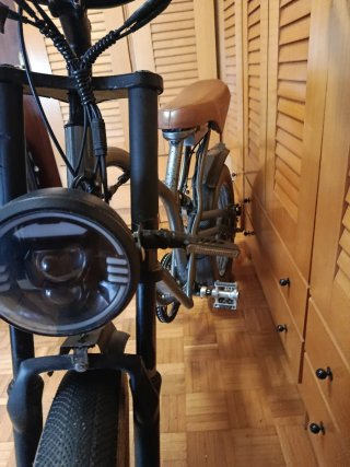 Bicicleta Eléctrica Fat Bike Marrón