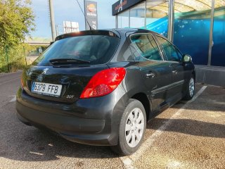 Peugeot 207 2007